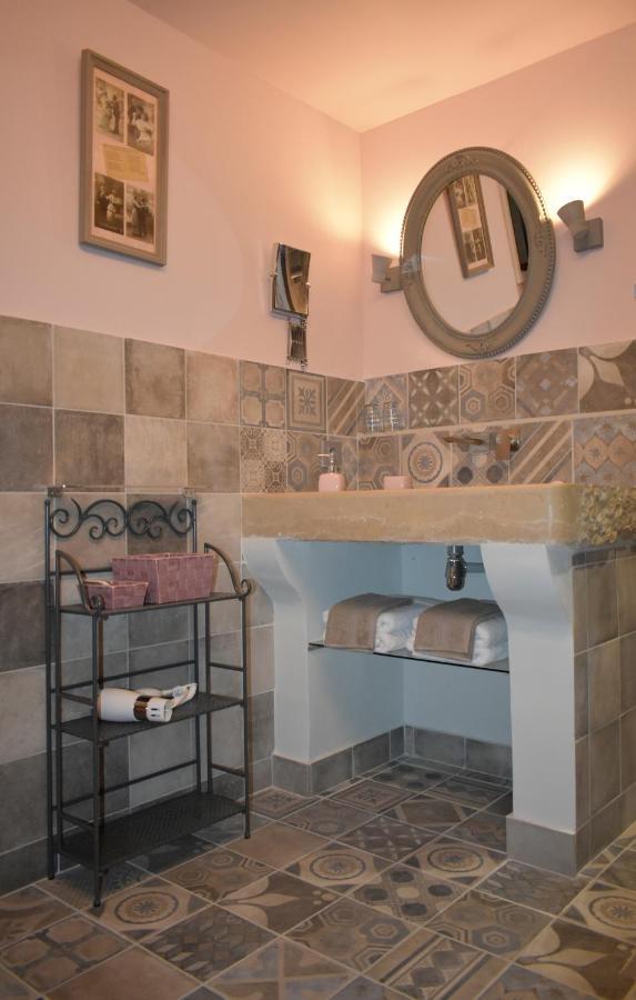O Tilia D'Azur Bed and Breakfast Roquefort-les-Pins Εξωτερικό φωτογραφία