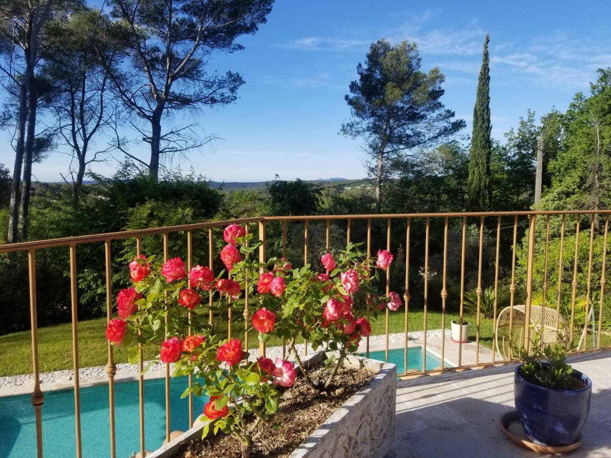 O Tilia D'Azur Bed and Breakfast Roquefort-les-Pins Εξωτερικό φωτογραφία